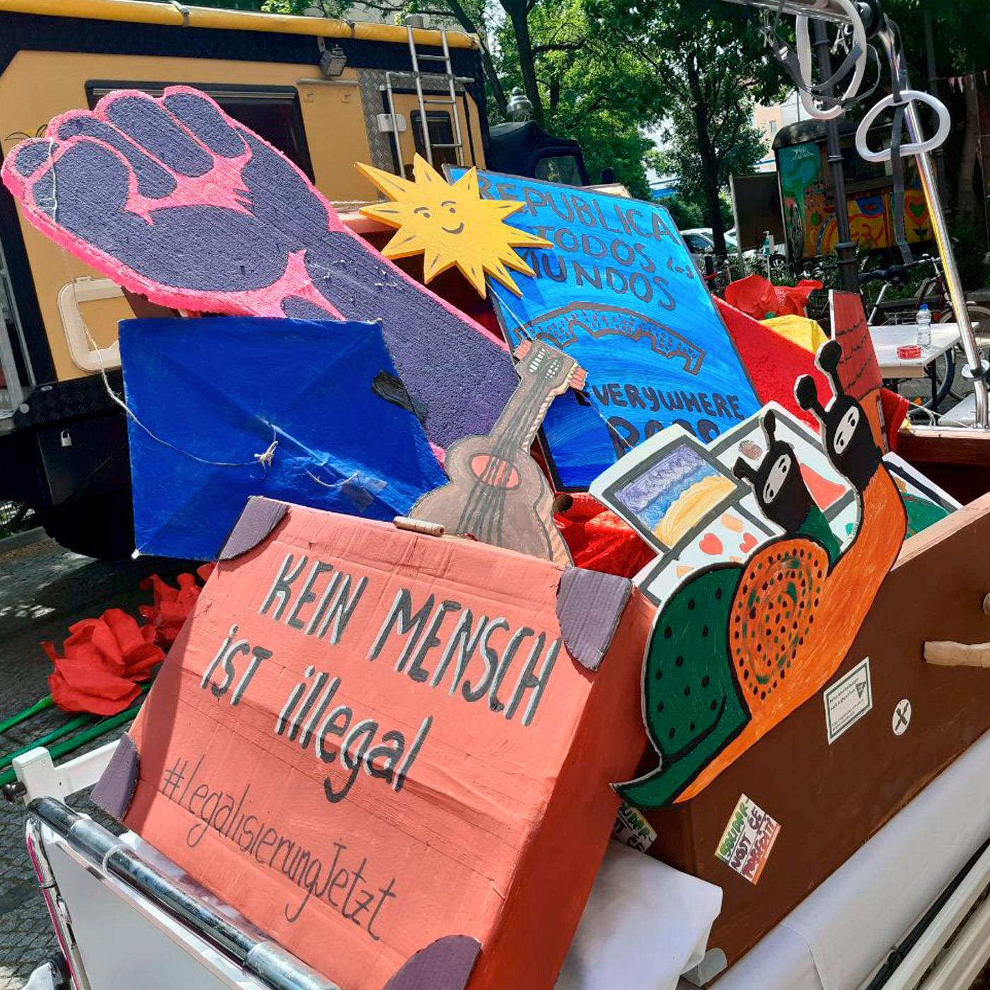 mujeres migrantes invisibles / Unsichtbare Migrantinnen